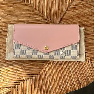 LV Damnier and Ballet Pink